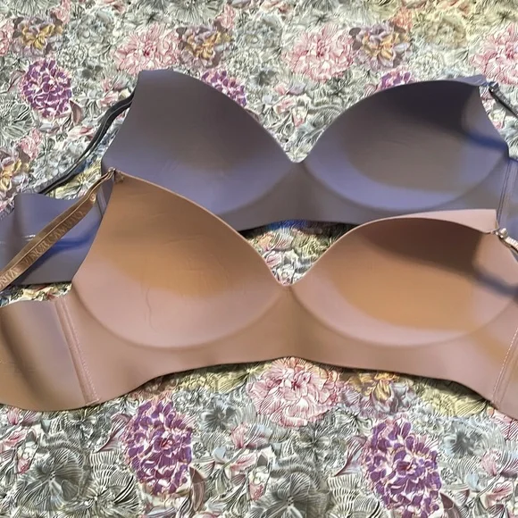 Vince Camino Bras (2) - Picture 2 of 4